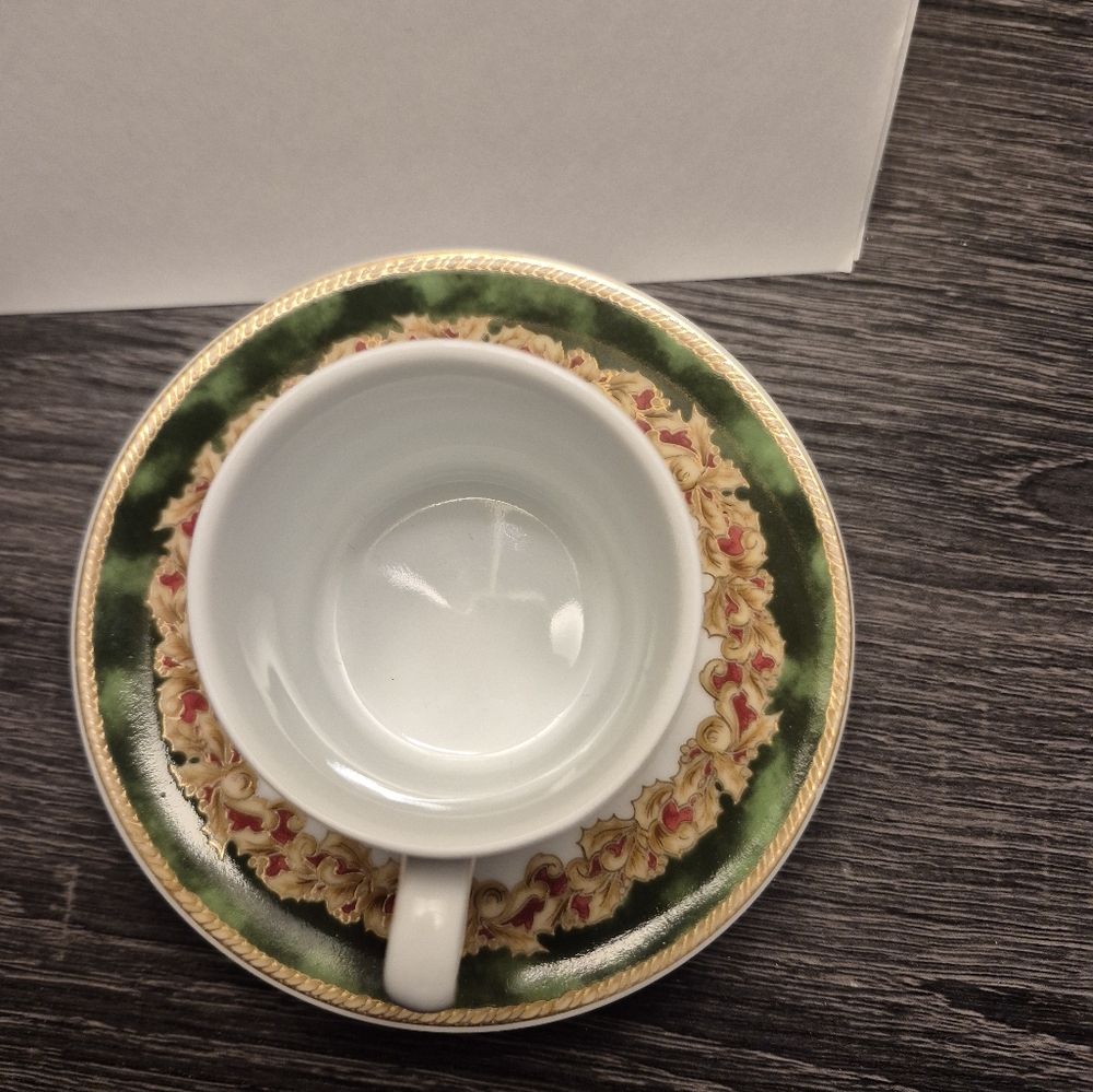 American Atelier Noel Tea cup And Saucer Porcelain - Picture 7 of 9